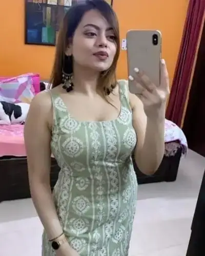 Call Girl in Pratapgarh